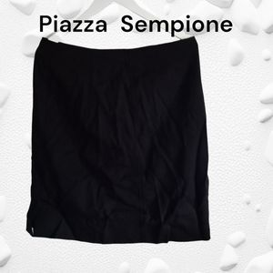 Piazza Sempione Italian Black Pure New Wool Skirt- Size: 10